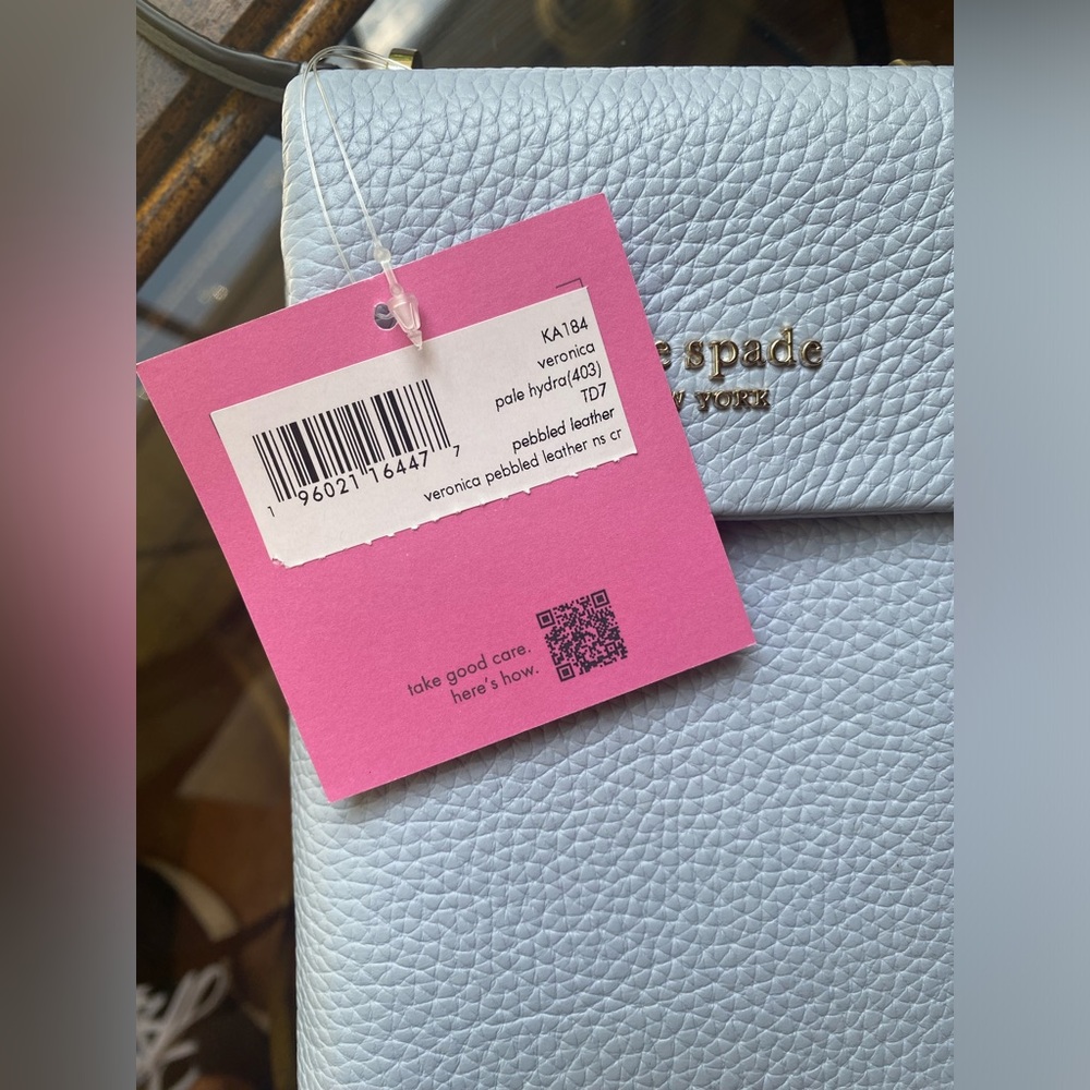 Kate Spade Light blue crossbody
NWT